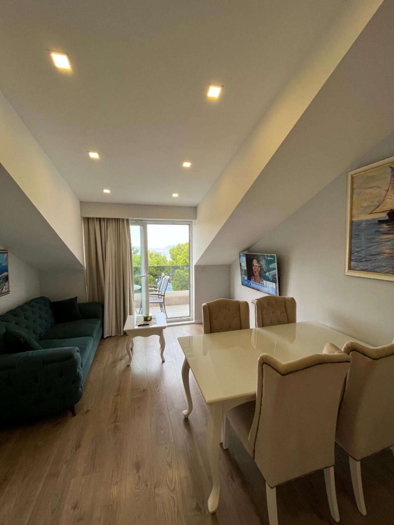 Luxury Apartment In Hotel Makarska Kültér fotó